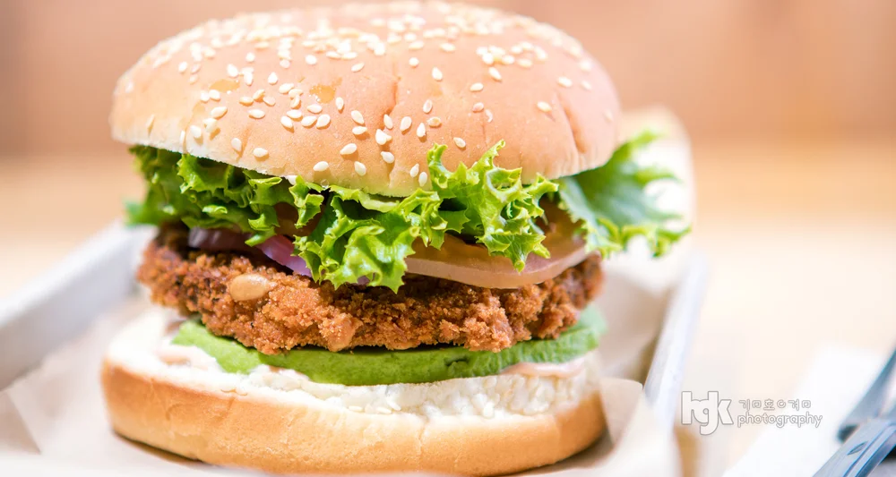 Commercial food and hospitality photography for Wallyburger.